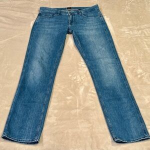 Hugo Boss - *NWOT* Men’s Delaware Slim Jeans In Italian Cashmere Denim (32x32)
